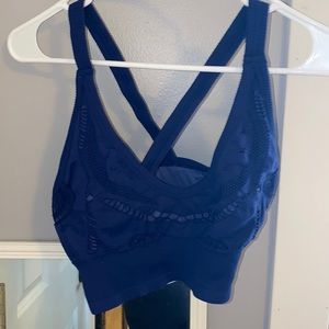 Size Large sports bra